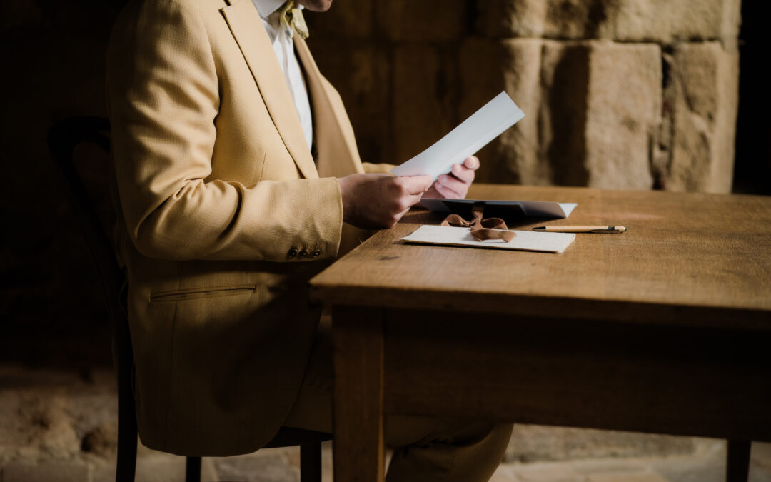 Écrire ses vœux de mariage : un moment fort à vivre en conscience